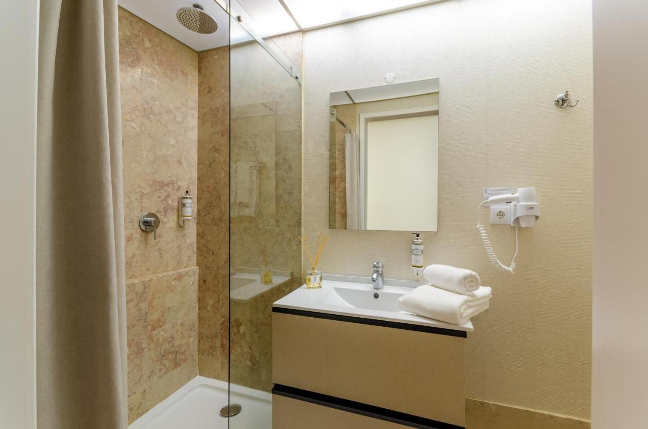 Lx51 Studios&suites - Center
